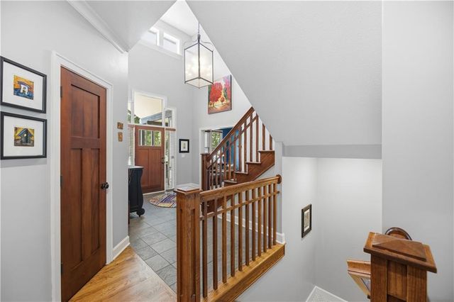 13283 Fairway Road, Leawood, KS 66209