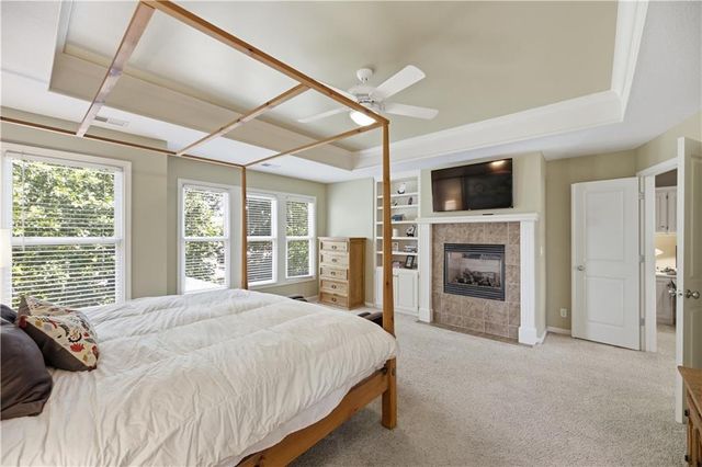13283 Fairway Road, Leawood, KS 66209