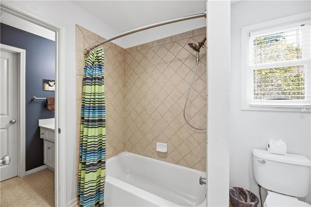 13283 Fairway Road, Leawood, KS 66209