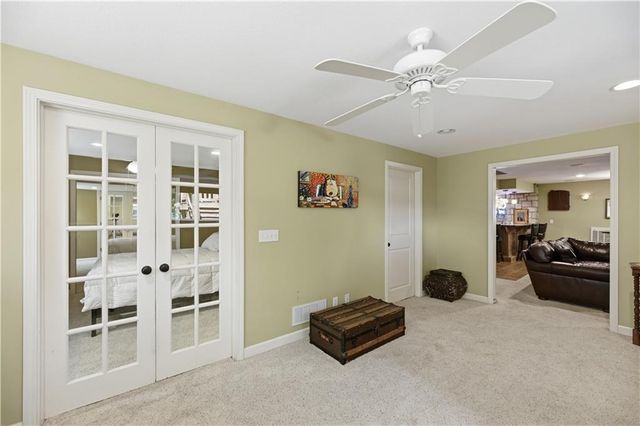 13283 Fairway Road, Leawood, KS 66209