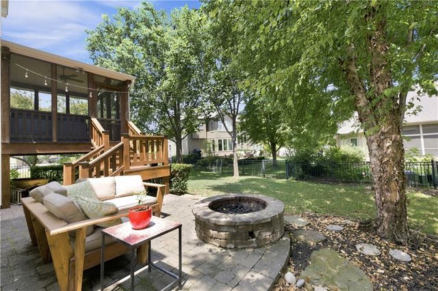 13283 Fairway Road, Leawood, KS 66209