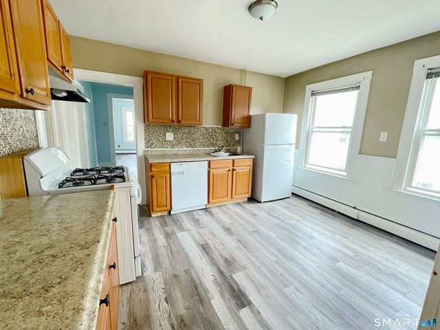 67 Brooklawn Street, New Britain, CT 06052