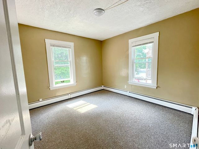 67 Brooklawn Street, New Britain, CT 06052