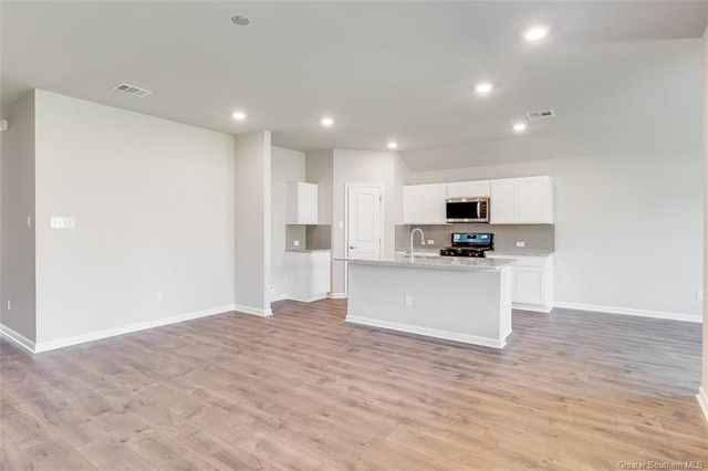 341 Sawyer Drive, Sulphur, LA 70665