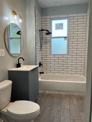 7516 S Lafayette Avenue, Chicago, IL 60620