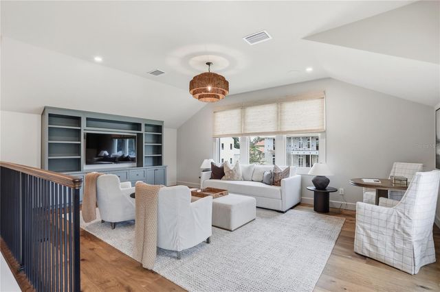 510 BRILEY AVENUE, Oakland, FL 34760