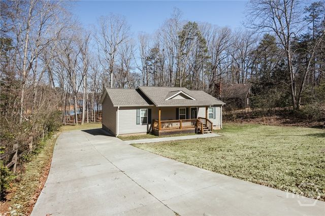 58 TeePee Lane, Lavonia, GA 30553