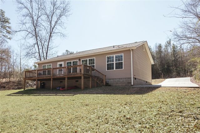 58 TeePee Lane, Lavonia, GA 30553