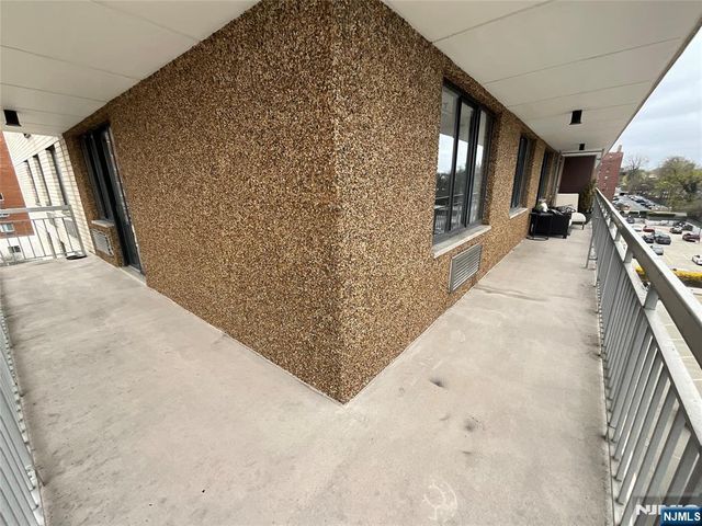 151 Prospect Avenue 6C, Hackensack, NJ 07601