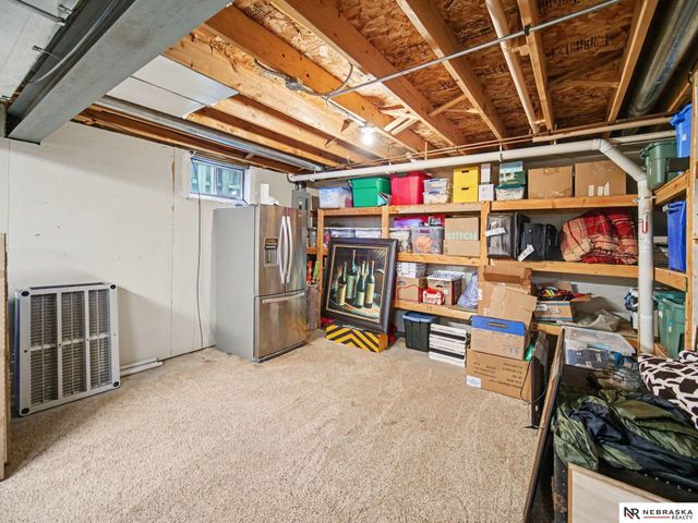 6303 N 131st Street, Omaha, NE 68164