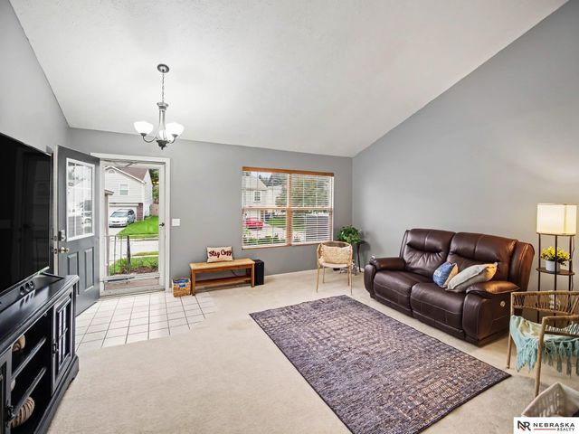 6303 N 131st Street, Omaha, NE 68164