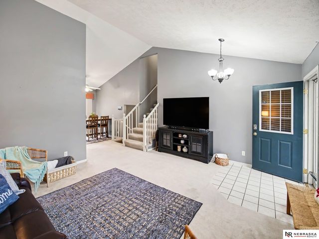 6303 N 131st Street, Omaha, NE 68164
