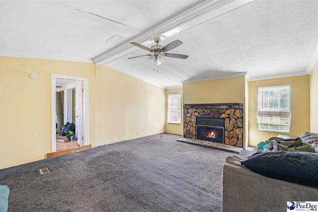 2139 Lamar Hwy, Darlington, SC 29532