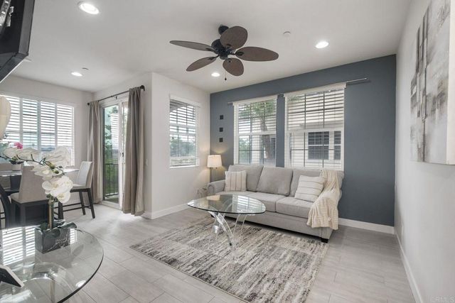 5082 Cascade 102, Oceanside, CA 92057