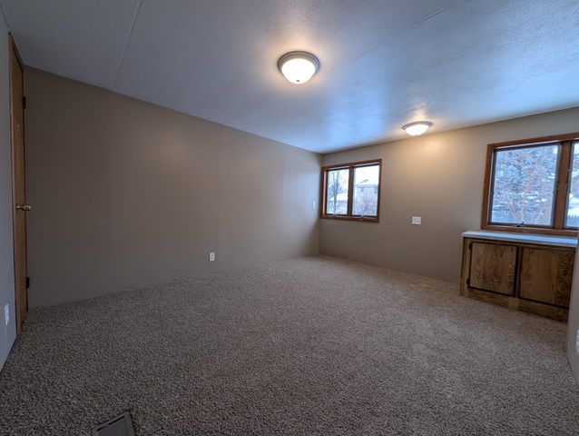 5215 Bertshire Drive, Mount Pleasant, MI 48858