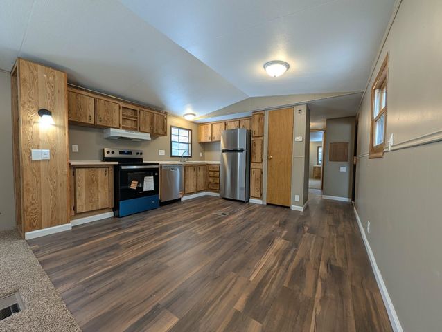 5215 Bertshire Drive, Mount Pleasant, MI 48858