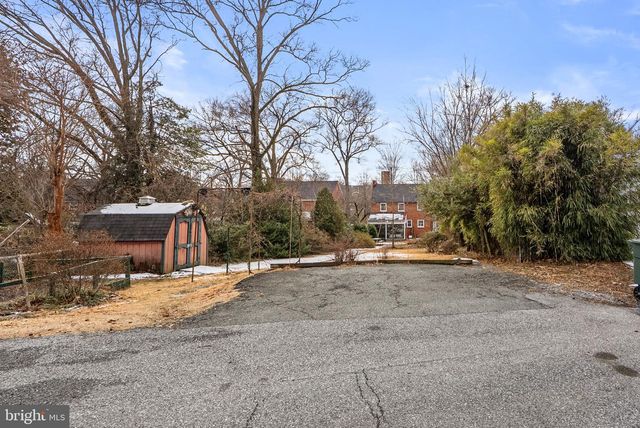 6413 ADELPHI RD, Hyattsville, MD 20782