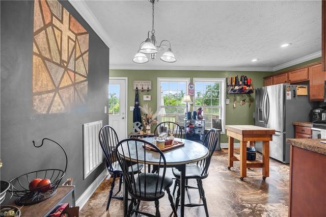 941 New Cut Road, Lexington, NC 27292