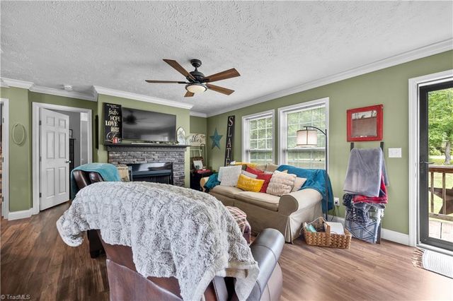 941 New Cut Road, Lexington, NC 27292
