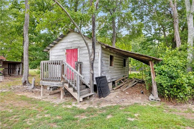 941 New Cut Road, Lexington, NC 27292