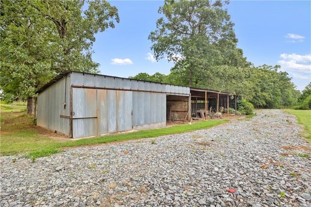 941 New Cut Road, Lexington, NC 27292