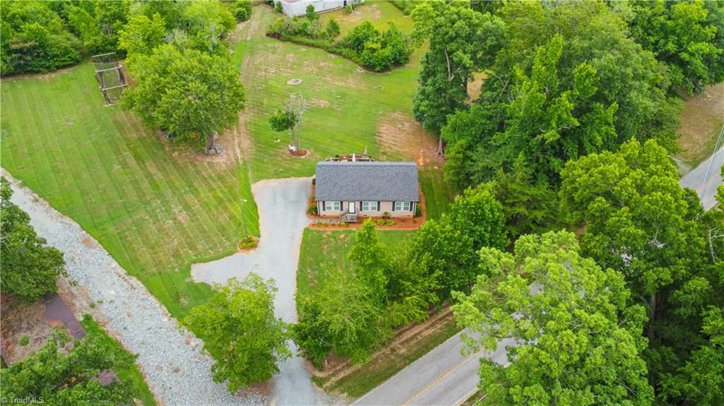 941 New Cut Road, Lexington, NC 27292