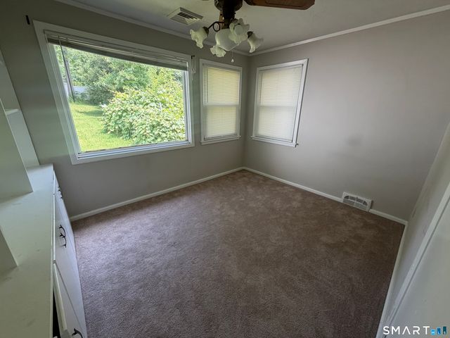 16 Harding Avenue, Newington, CT 06111