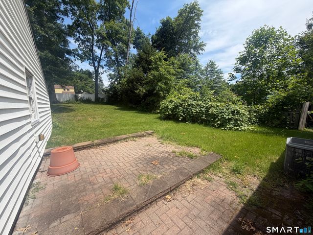 16 Harding Avenue, Newington, CT 06111