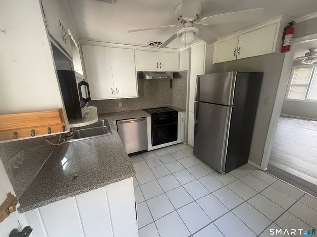 16 Harding Avenue, Newington, CT 06111