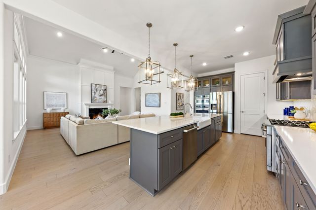 2553 Hampstead Lane, Carrollton, TX 75010