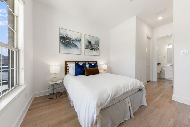 2553 Hampstead Lane, Carrollton, TX 75010