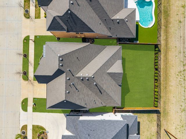 2553 Hampstead Lane, Carrollton, TX 75010