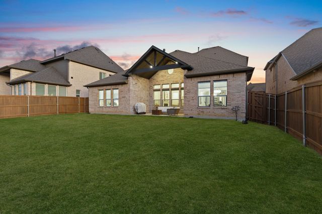 2553 Hampstead Lane, Carrollton, TX 75010