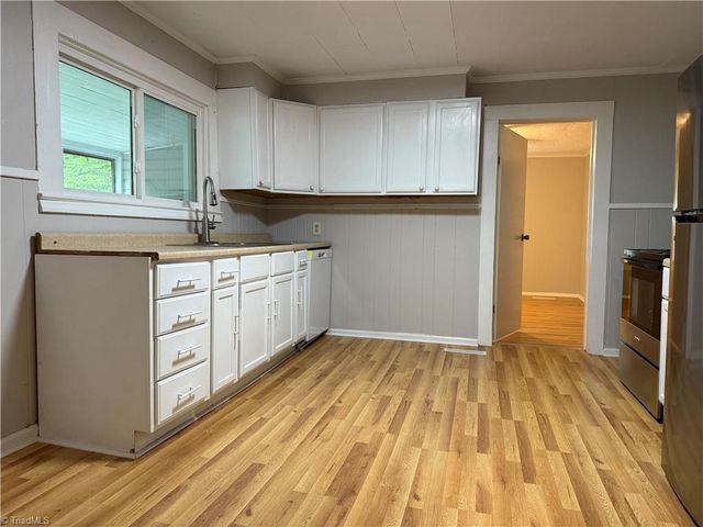 3120 Clark Avenue, Franklinville, NC 27248