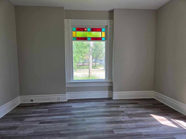 1327 Charles Street, Rockford, IL 61104