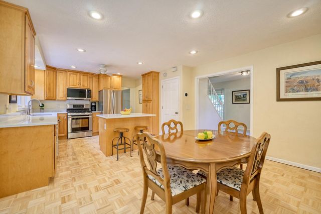 18300 32nd Avenue N, Plymouth, MN 55447