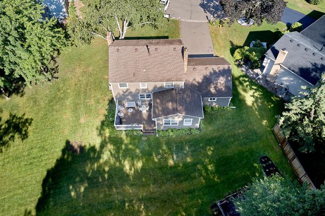 18300 32nd Avenue N, Plymouth, MN 55447