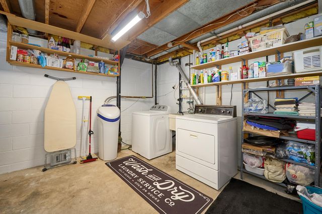 18300 32nd Avenue N, Plymouth, MN 55447