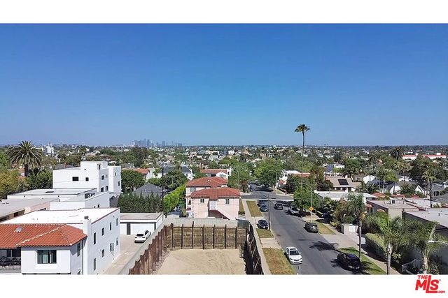 1569 S Orange Grove Avenue, Los Angeles, CA 90019