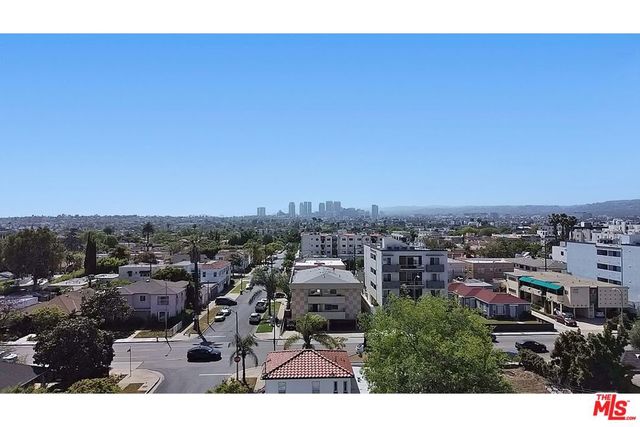1569 S Orange Grove Avenue, Los Angeles, CA 90019