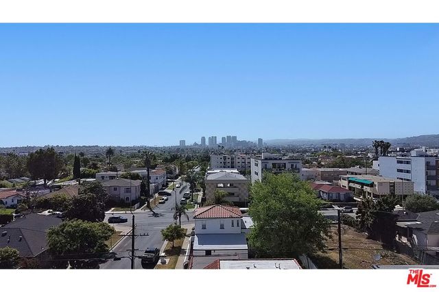 1569 S Orange Grove Avenue, Los Angeles, CA 90019