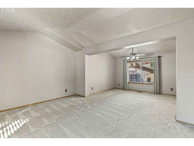 3638 Ne 150TH Ave, Portland, OR 97230