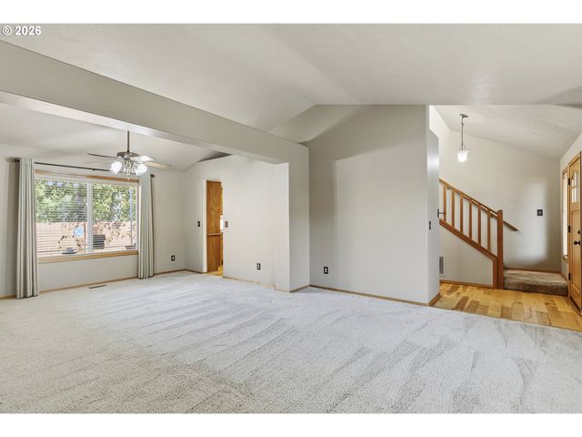 3638 Ne 150TH Ave, Portland, OR 97230