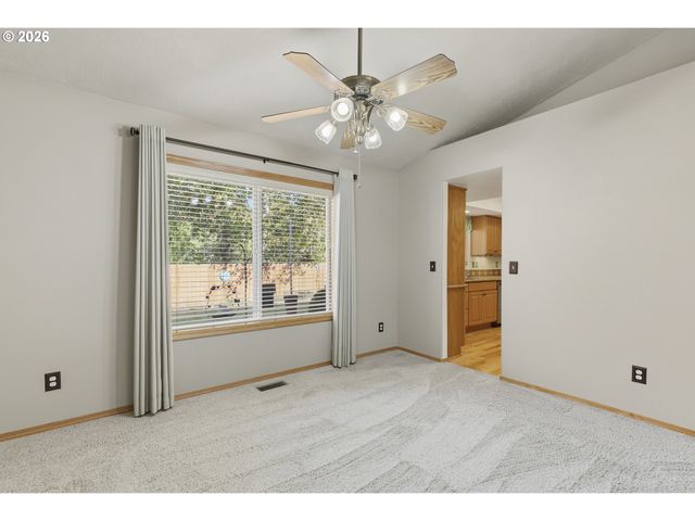 3638 Ne 150TH Ave, Portland, OR 97230