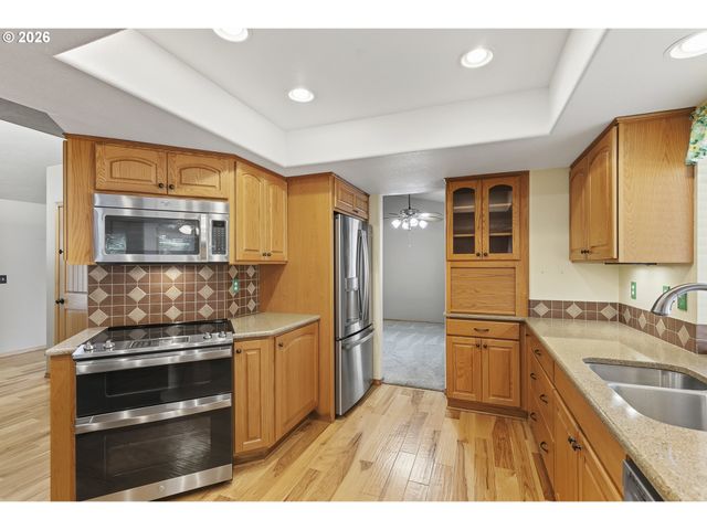 3638 Ne 150TH Ave, Portland, OR 97230