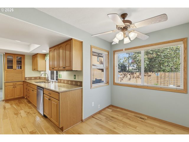 3638 Ne 150TH Ave, Portland, OR 97230