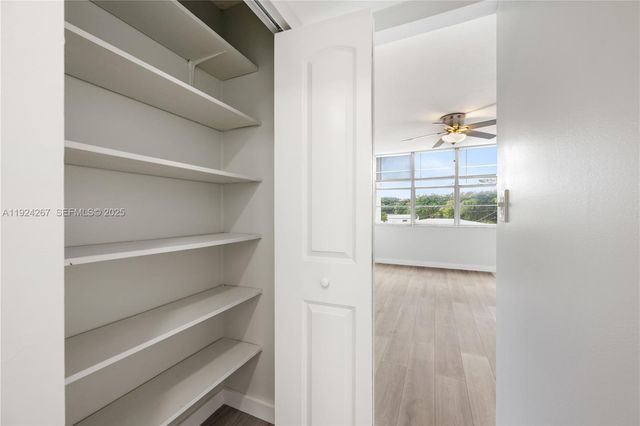 16740 NE 9th Ave 203, North Miami Beach, FL 33162