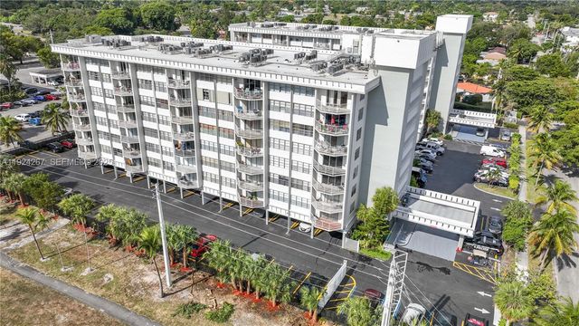 16740 NE 9th Ave 203, North Miami Beach, FL 33162