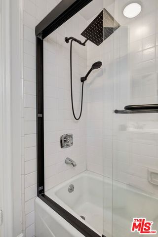 828 S Bedford Street 202, Los Angeles, CA 90035