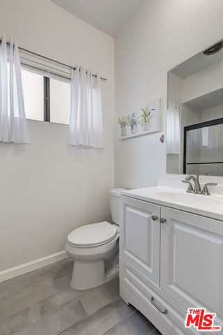 828 S Bedford Street 202, Los Angeles, CA 90035